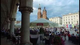 Wieczór na Rynku w Krakowie