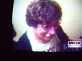 Charly garcia canta tango en un barco