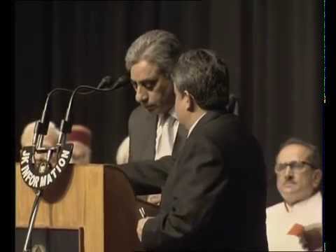 PM Modi attends Mufti Mohammad Sayeed's swearing-in ceremony as J&K CM