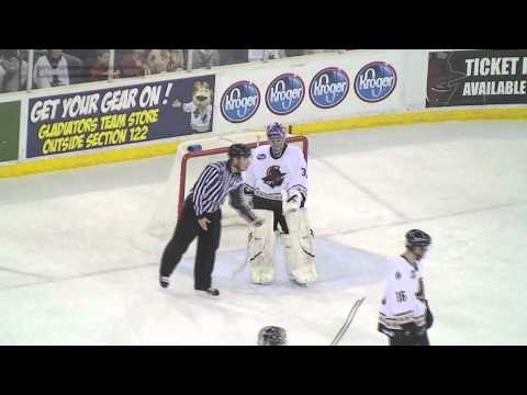 2010-01-02 31 Danny Taylor (GWT) Saves of the Game