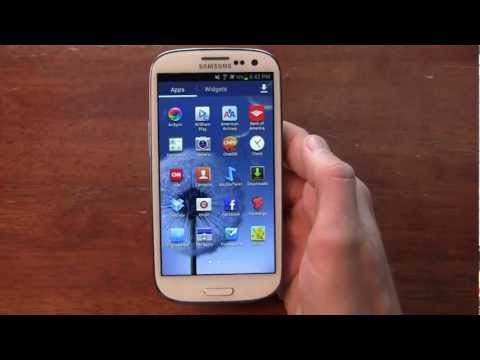phonedog Aaron - Aaron reviews the Samsung Galaxy S III, Samsung's newest flagship device. Going head to head against the HTC One X, the international version offers a 1.4 GH...
