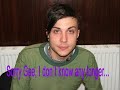 Gerard Can´t find the bathroom. Gerard Can´t find the bathroom.