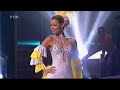 Dancing On Ice - Froukje de Both dancing on Copacabana