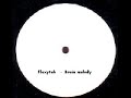 good track by 'floxytek' from 'la riposte 04' 

label : le diable au corps

a side : rocketmaster
b side : brain melody
