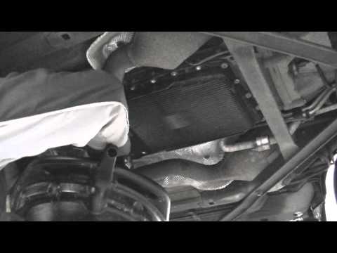 Changing the transmission filter and fluid on a ZF 6hp26 automatic – Jaguar