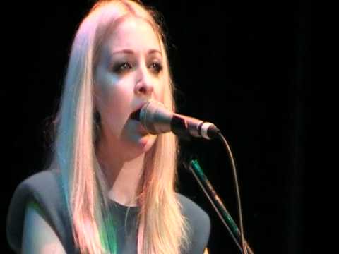 Kate Miller-Heidke - Nightflight - Pomona - 010412