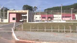 VÍDEO: Novo presídio aposta no trabalho para ressocialização de detentos em Oliveira