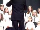 actuaci�n en el 2004 de voces blancas