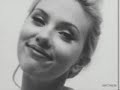 Scarlett Johansson Haciendo Muecas
