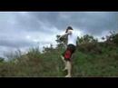 Rafael Parker escalando o topo do mundo (com o pé machucado)
