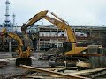 Cat 375L dismantling a Komatsu Track loader Cat 375L dismantling a Komatsu Track loader