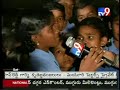 malayalam-heroine-priyamani-steps-with-child-1.html