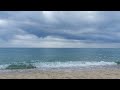 Relajante vídeo a la orilla del mar, escuchando las olas y disfrutando del paisaje. Beautiful sound of the Waves at Mediterranean Sea in Spain