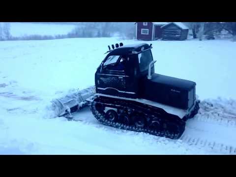 how to build a tracked vehicle