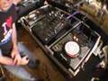 DJM-400, How to get 3 music sources out of it at once