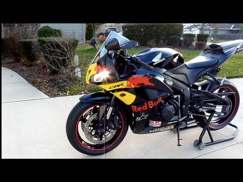 600cc - Motovlog: Should you upgrade from a 600cc to a 1000cc liter bike? --------------------------------------------------------------------------- SUBSCRIBE TO MY...
