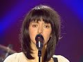 Pauline Croze performing 'Tes Beau' live at Top of the Pops France, broadcast on March 22, 2006.Pauline Croze chante 'Tes Beau' en direct en Top of the Pops.