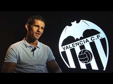 Valencia CF: R.Costa: 'Afronto el Mundial con la mayor ilusión posible de hacer bien las cosas' Valencia CF: R.Costa: 'Afronto el Mundial con la mayor ilusión posible de hacer bien las cosas'