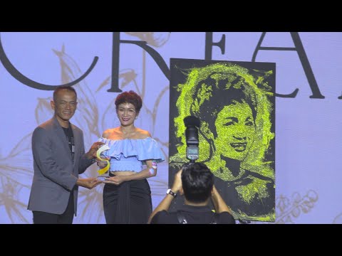 Vẽ tranh chân dung biểu diễn vinh danh 3 cá nhân x Vẽ tranh chân dung biểu diễn vinh danh 3 cá nhân x