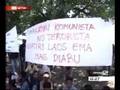 2009-05-12 | Alkatiri quer derrubar Xanana e Governo AMP ~> A Fretilin vai fazer uma manifestao, MARCHA DA PAZ, com o objectivo de derrubar o governo de Timor. O secretrio-geral, Mari Alkatiri, diz que o ... (2:10)