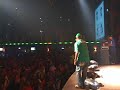 Mc Roba cena ( baile da furacão 2000 na big fild )