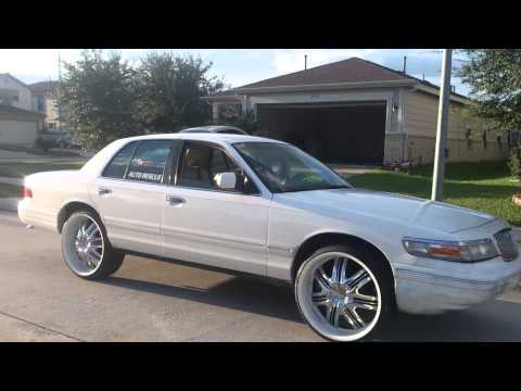 Mercury Grand Marquis all white on 24s