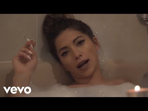 La Zowie es «Random Hoe»