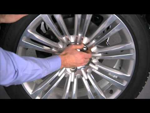 how to jack up a chrysler 300
