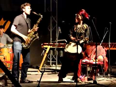 Video Kakilambe live @ Frog 2010