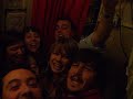 Cantando en el almac�n