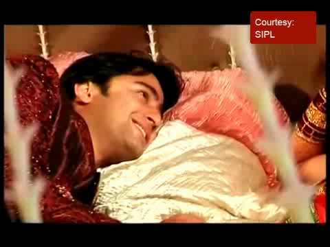 how to react at first night of marriage