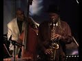 bobby watson (sax), philip dizack (tp), warren wolf (vibraphone, p), harold o'neal (p), curtis lundy (b), quincy davis (dms)
semaine fortement ancr�e bebop au duc avec un autre fameux disciple de charlie parker, ex-chef dorchestre et alto des jazz messengers dart blakey. sideman recherch� aupr�s� de max roach, louis hayes, george coleman, branford marsalis, wynton marsalis il est au duc pour 4 concerts exceptionnels. la grande classe�!
on a aussi pu lentendre aupr�s de joe williams, dianne reeves, lou rawls, betty carter, et carmen lundy. apr�s avoir tourn� dans le monde entier, il est d�sormais retourn� vivre dans sa ville natale de kansas city (missouri) o� il dirige le d�partement jazz du conservatoire.