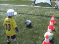 petit messi bébé de 2 ans (ilyes prodige au football )
