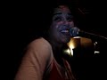 Monica Besser Um barzinho e um violao