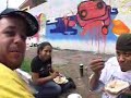 chali tuna comendo bandecao