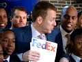 Oprah Winfrey gives Ron Clark Academy $365,000 12/31/08 Oprah Winfrey gives Ron Clark Academy $365,000 12/31/08