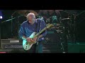 A primeira Stratocaster de todas. David Gilmour: http://bit.ly/oUABZ