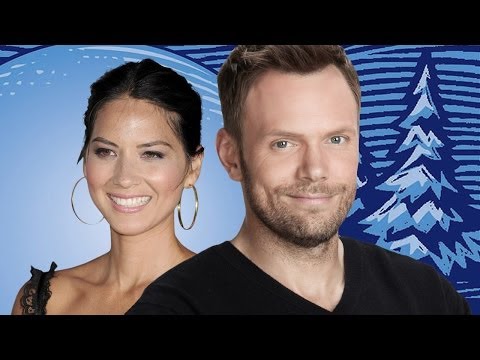 Joel McHale Talks Community (With Olivia Munn on His Lap) - WonderCon 2014