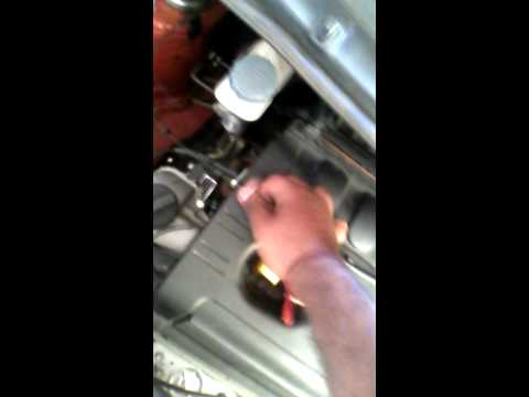 how to check engine oil in wagon r