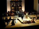 op�ra en quatre actes (1884)
livret de joseph m�ry et camille du locle
d'apr�s le drame de friedrich schiller, traduit en italien par achille de cauzi�res et angelo zanardini

direction musicale teodor currentzis
mise en sc�ne graham vick
d�cors et costumes tobias hoheisel
lumi�res matthew richardson
chef des choeurs winfried maczewski

filippo ii james morris
don carlo stefano secco
rodrigo, marchese di posa dmitri hvorostovsky
il grande inquisitore mikhail petrenko
un frate paul gay
elisabetta di valois tamar iveri
la principessa eboli yvonne naef
tebaldo elisa cenni
il conte di lerma jason bridges
voce dal cielo elena tsallagova

l'autodaf� - le peuple se rassemble pour assister au b�cher des h�r�tiques. philippe ii jure de servir dieu avec le feu et l'�p�e. carlos �merge de la foule, � la t�te d'un groupe de d�put�s flamands venus plaider la cause de leur pays. il sollicite la charge de gouverneur des flandres. devant le refus de son p�re, il tire son �p�e. le roi ordonne qu'il soit arr�t�. seul rodrigue ose d�sarmer son ami.