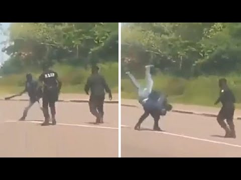 Gość z maczetą kontra policja!