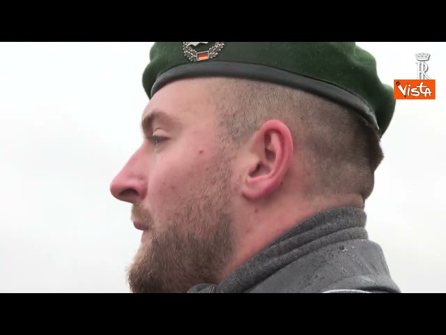 Mattarella arriva a Berlino per partecipare e alla "Giornata del lutto nazionale" con Steinmeier