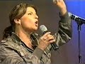 Detta är på nyhemsveckan då carola vad där sommaren 2004.För er som inte tagit reda på fakta,så är detta inte Livets Ord,de är Pingtrörelsens sommar konferens utanför Mullsjö,en konferens som varit i 90år,alltså varje sommar
