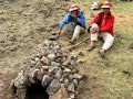 footprints Peru: Construcing a Pachamanca