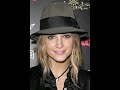 to all the views:
i make this video just for fun! i don't hate her never!! but i love this video. in the end she love pete really? or what?