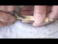 videos de The making of Naxi people's Jew's harp （納西族の口琴）