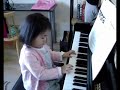 1 st day lesson of nini piano 2 year old (2)