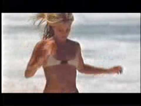 nicole eggert butt