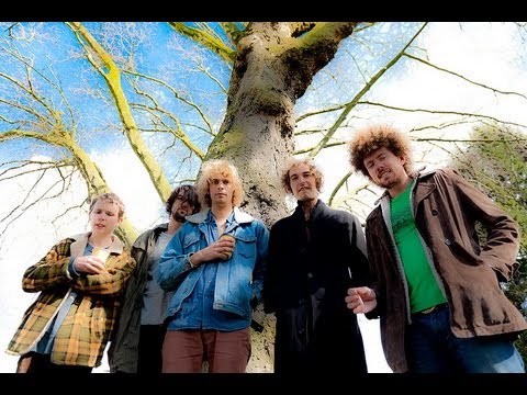 pond - Australian band Pond performs live in the KEXP studio. Recorded April 5, 2012. Songs: Pond In A Park You Broke My Cool When It Explodes Eye Pattern Blindness...