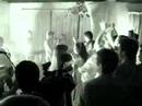 2� video desde una camara digital de nuestro casamiento, tocando los super ratones - argentina